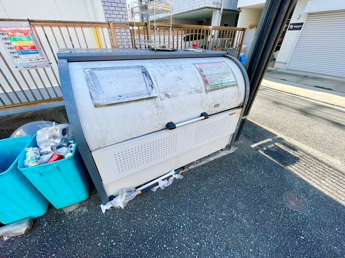 物件外観写真4　(建物設備)