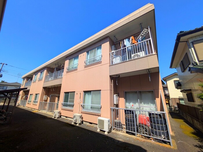 物件外観写真6　(エントランス部分)