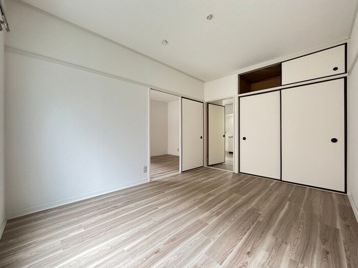 物件内観写真14　(居室)