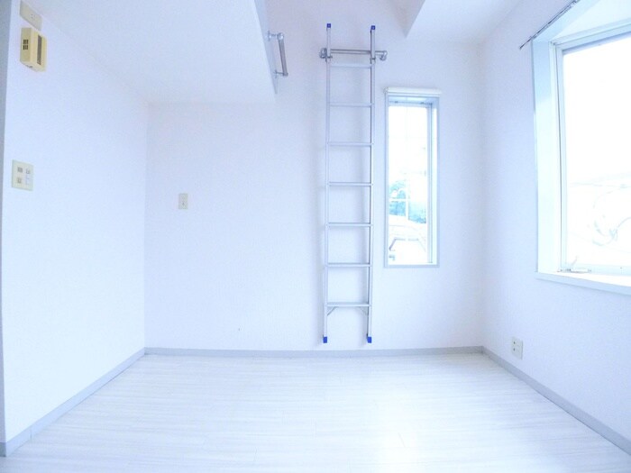 物件内観写真9　(居室)