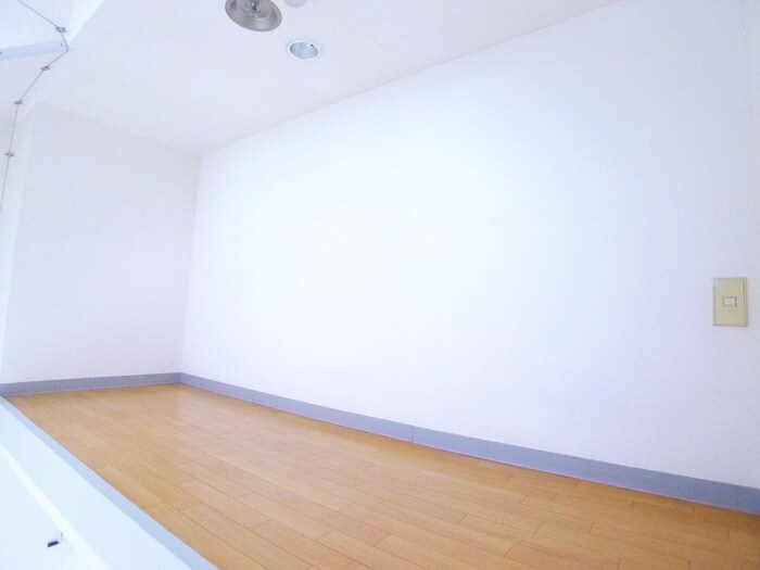 物件内観写真11　(ロフト)