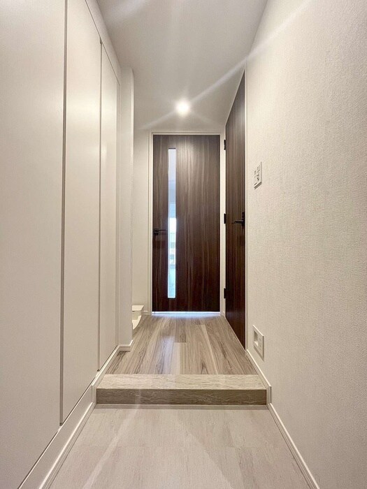 物件内観写真7　(廊下)