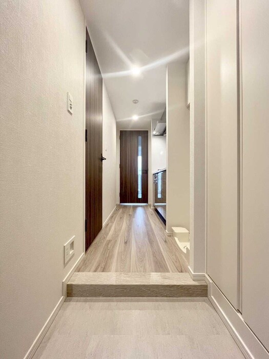 物件内観写真7　(廊下)