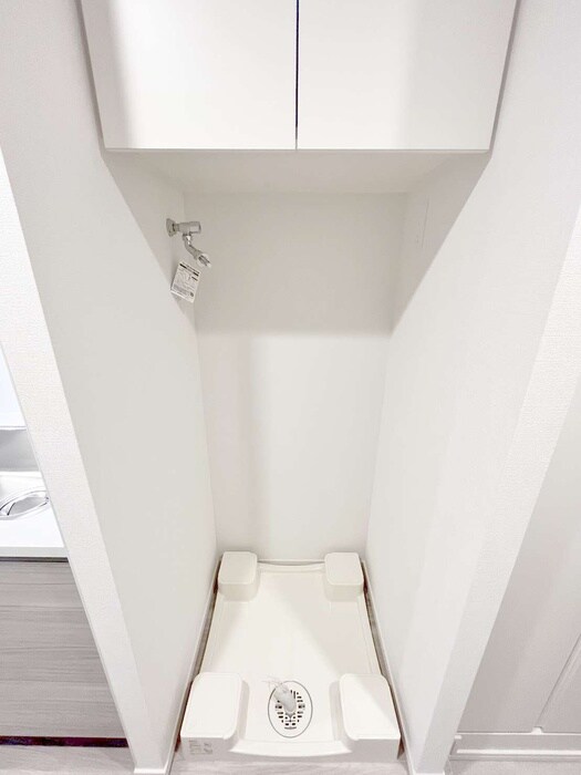 物件内観写真8　(洗濯機置場)