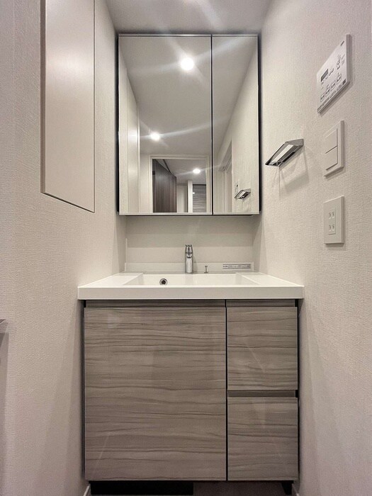 物件内観写真10　(洗面)