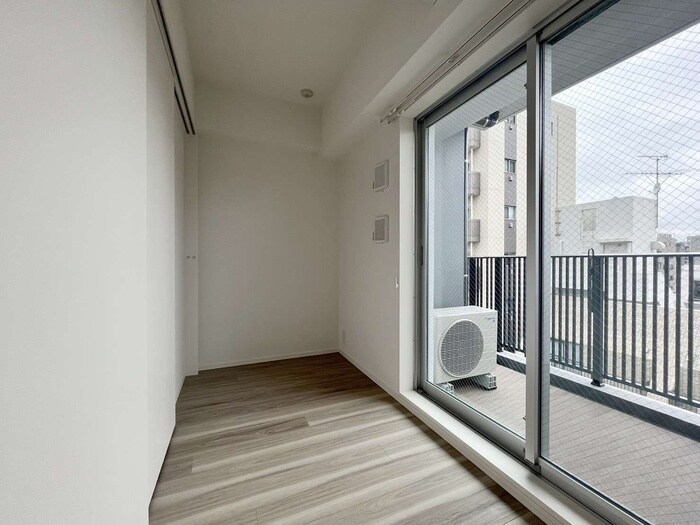 物件内観写真19　(居室)