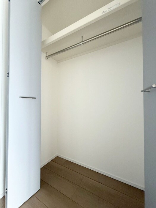 物件内観写真15　(収納)