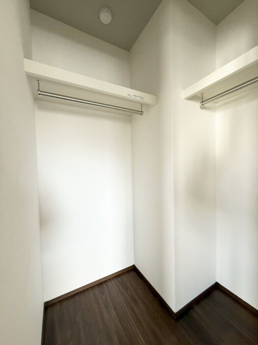 物件内観写真15　(収納)