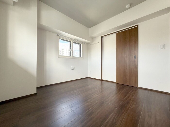 物件内観写真18　(居室)