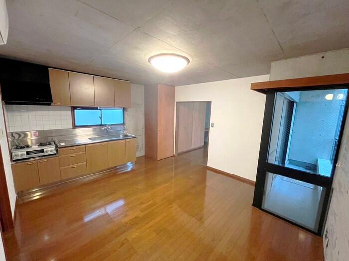 物件内観写真7　(居室)