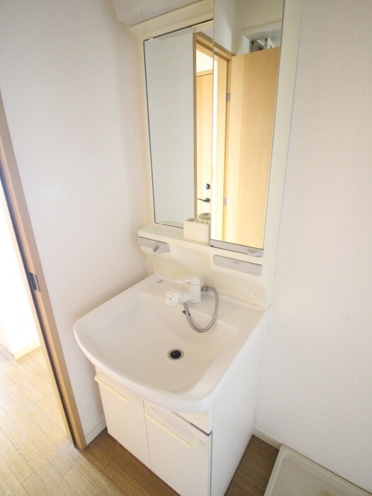 物件内観写真12　(洗面)