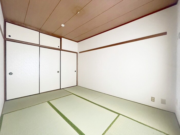 物件内観写真9　(居室)