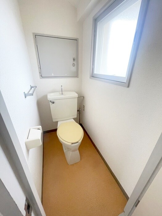 物件内観写真13　(トイレ)