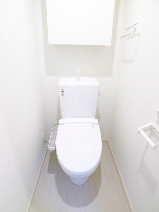 物件内観写真17　(トイレ)