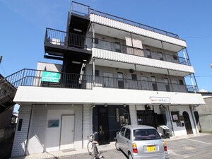 第一富士ビル外観写真