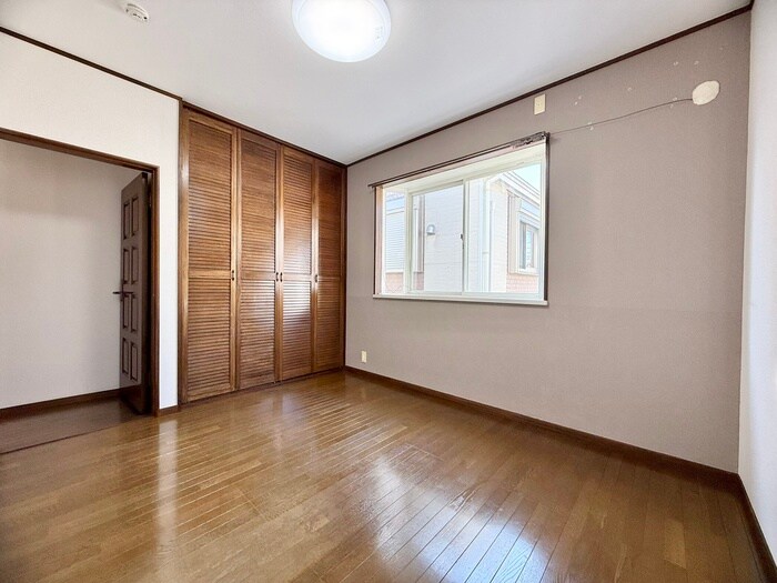 物件内観写真8　(居室)