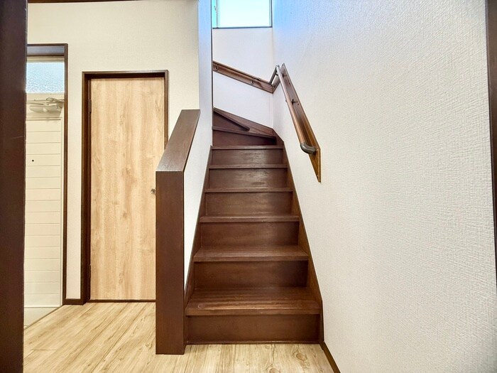 物件内観写真20　(廊下)