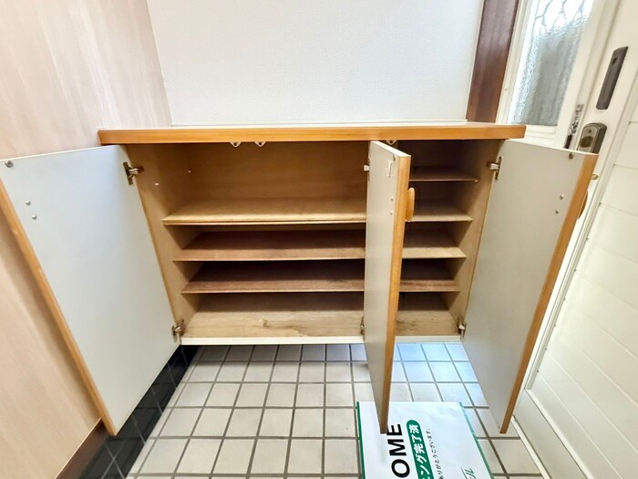 物件内観写真21　(靴箱)