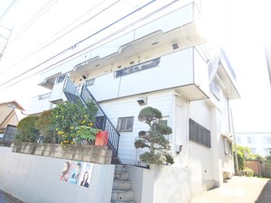 平山コ－ポ外観写真