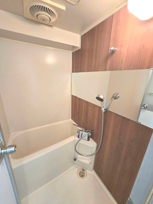 物件内観写真8　(バス／シャワールーム等)