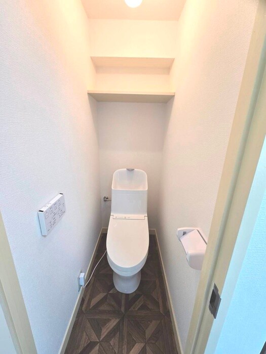 物件内観写真9　(トイレ)