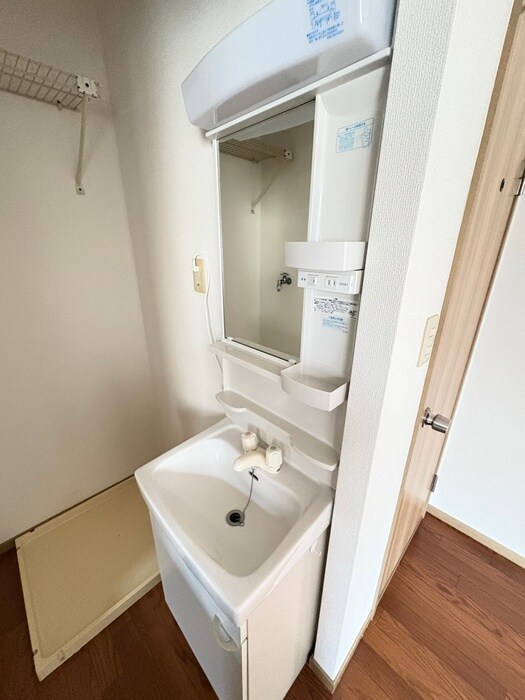 物件内観写真15　(洗面)