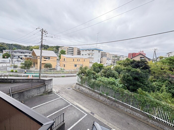 物件内観写真18　(室内からの展望)