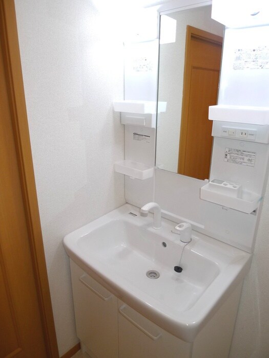 物件内観写真13　(洗面)