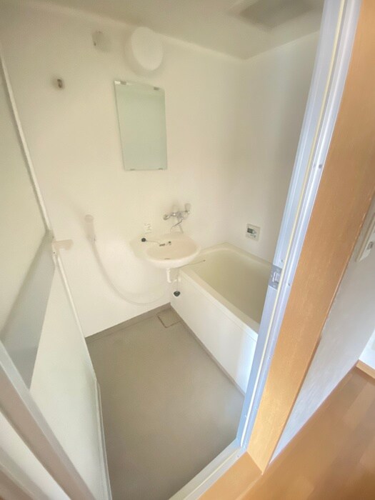 物件内観写真10　(バス／シャワールーム等)