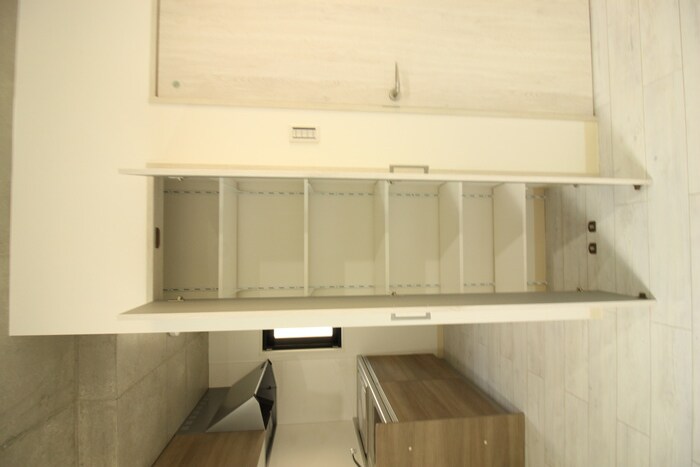 物件内観写真10　(収納)