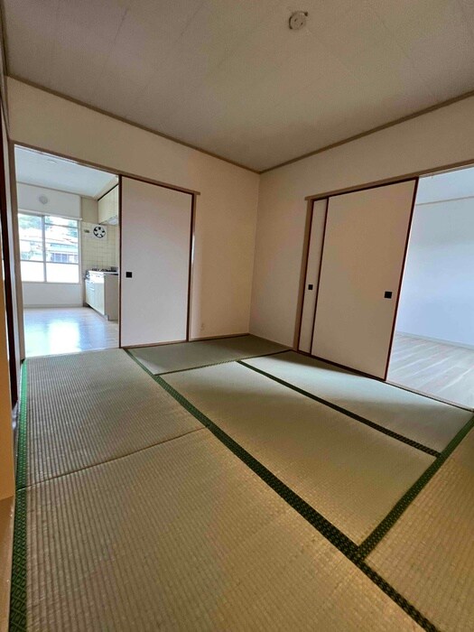 物件内観写真14　(居室)