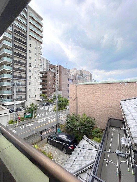 物件内観写真22　(室内からの展望)