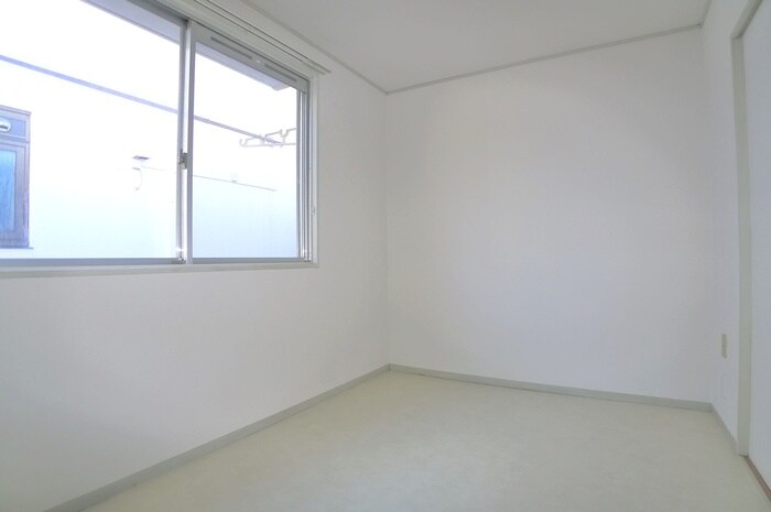 物件内観写真10　(居室)