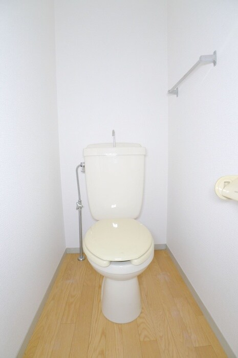 物件内観写真14　(トイレ)