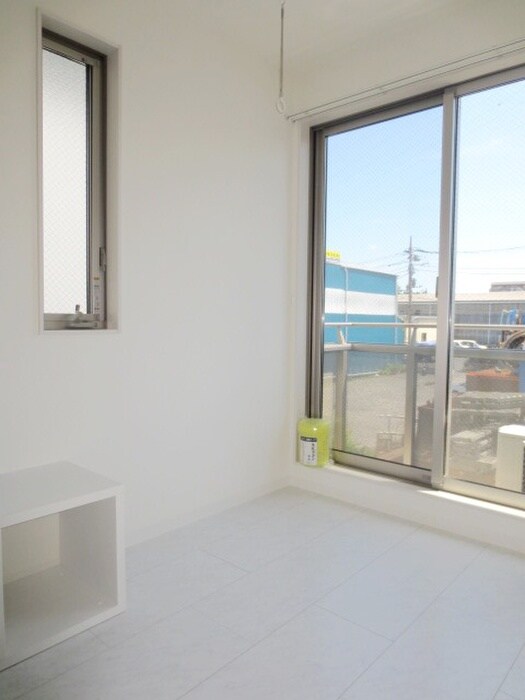 物件内観写真13　(居室)