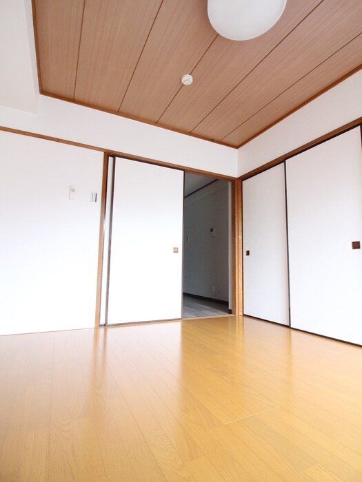 物件内観写真12　(居室)