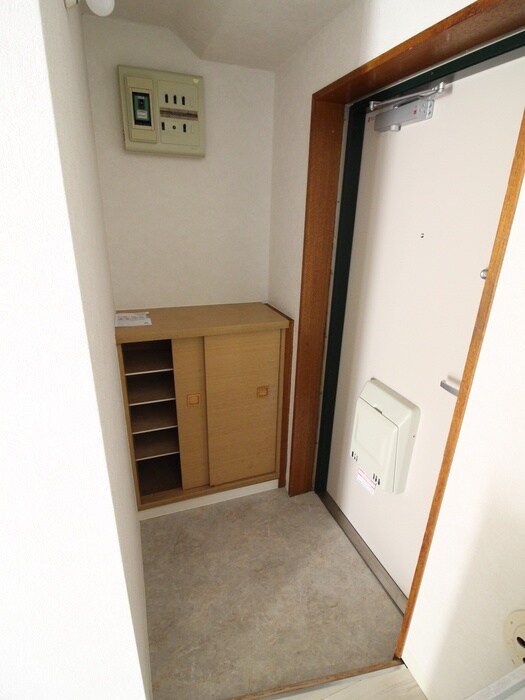 物件内観写真21　(玄関)