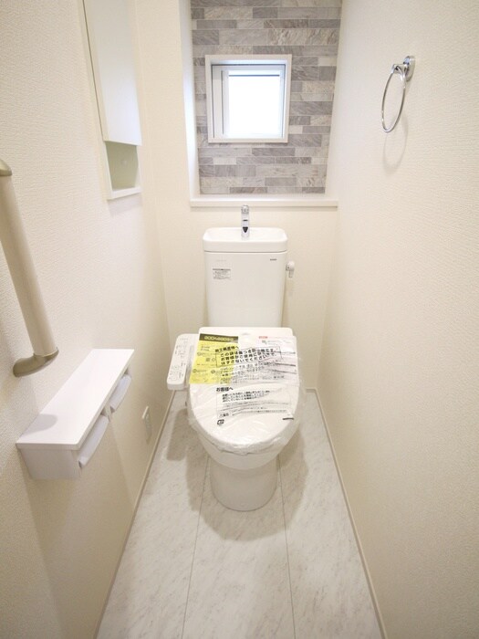 仮)川越市的場新築MAISON　3号棟のトイレ