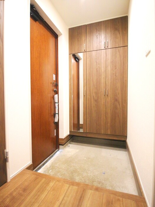 仮)川越市的場新築MAISON　3号棟の玄関