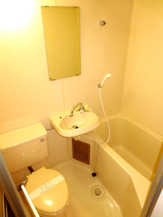 物件内観写真12　(バス／シャワールーム等)