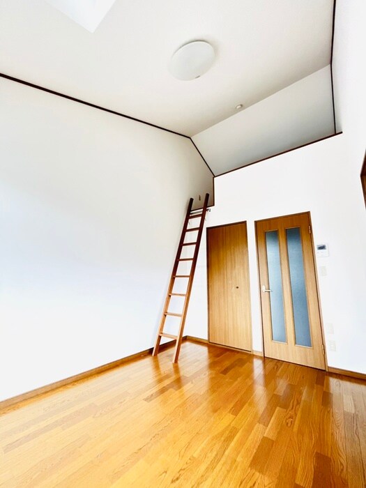 物件内観写真10　(居室)