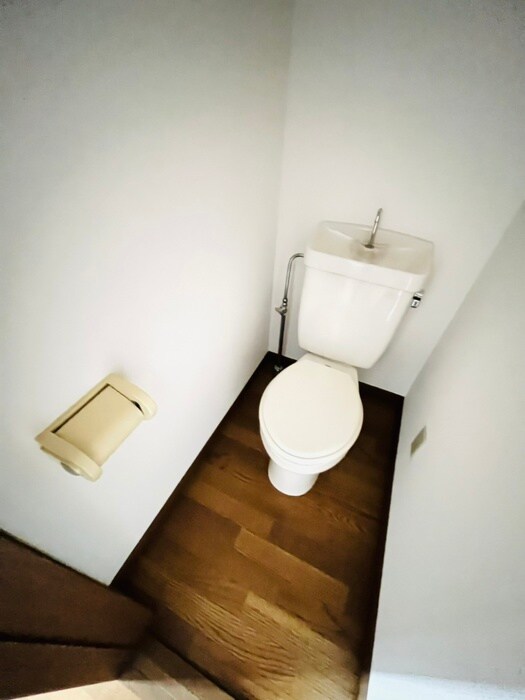 物件内観写真13　(トイレ)