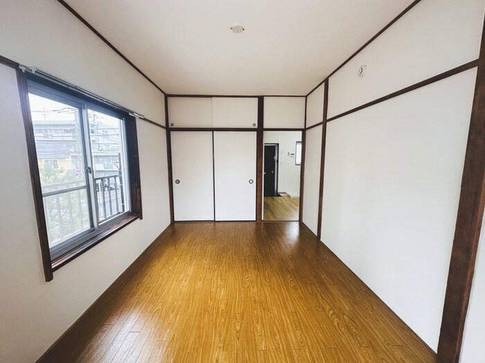 物件内観写真12　(居室)