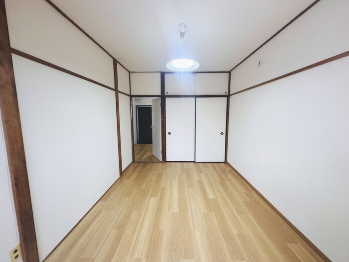 物件内観写真14　(居室)