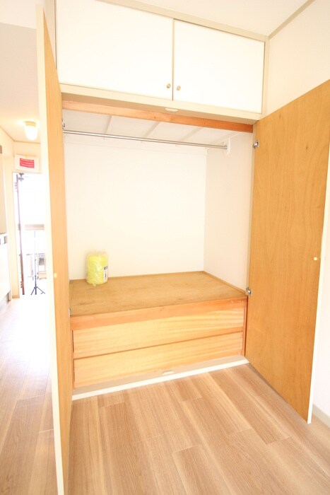 物件内観写真9　(収納)