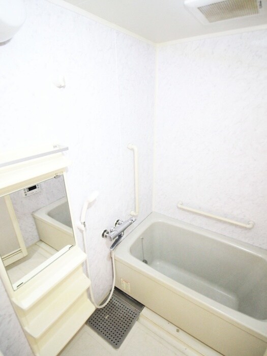 物件内観写真10　(バス／シャワールーム等)