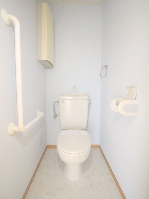 物件内観写真22　(トイレ)