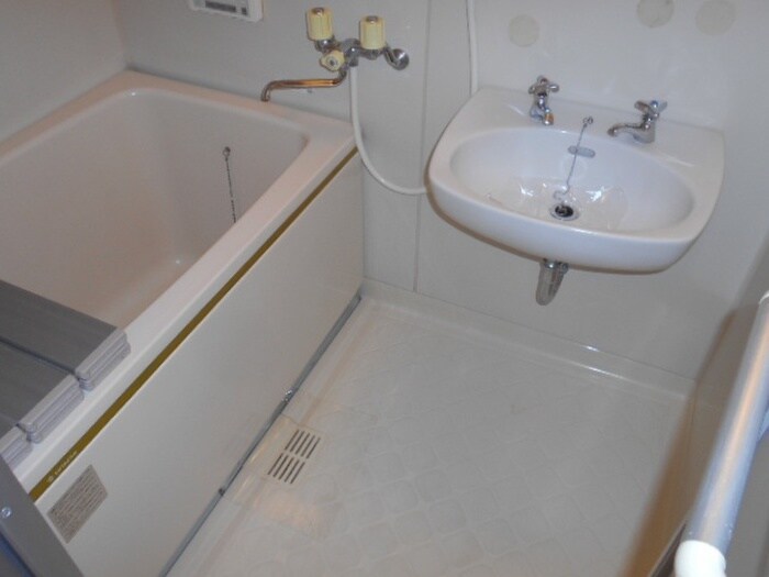 物件内観写真11　(洗面)