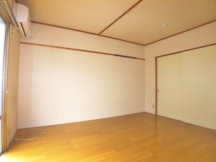 物件内観写真17　(居室)