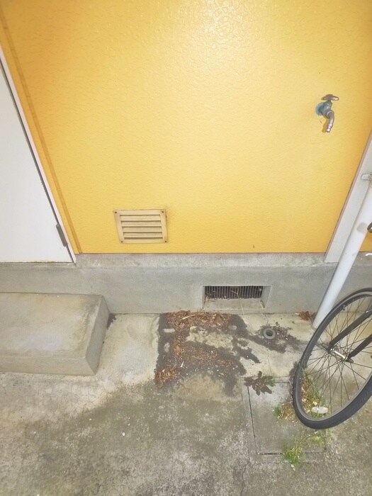 物件内観写真20　(洗濯機置場)